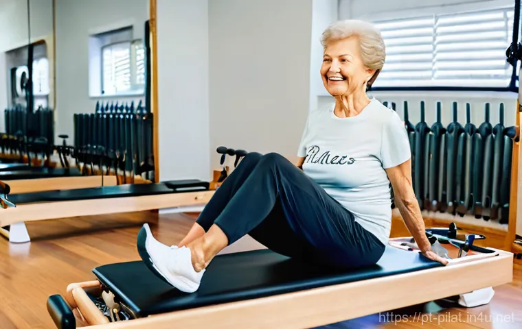 필라테스 강사와 노인 필라테스 - "A diverse group of cheerful Brazilian seniors, both men and women, ranging from 60 to 85 years old,...